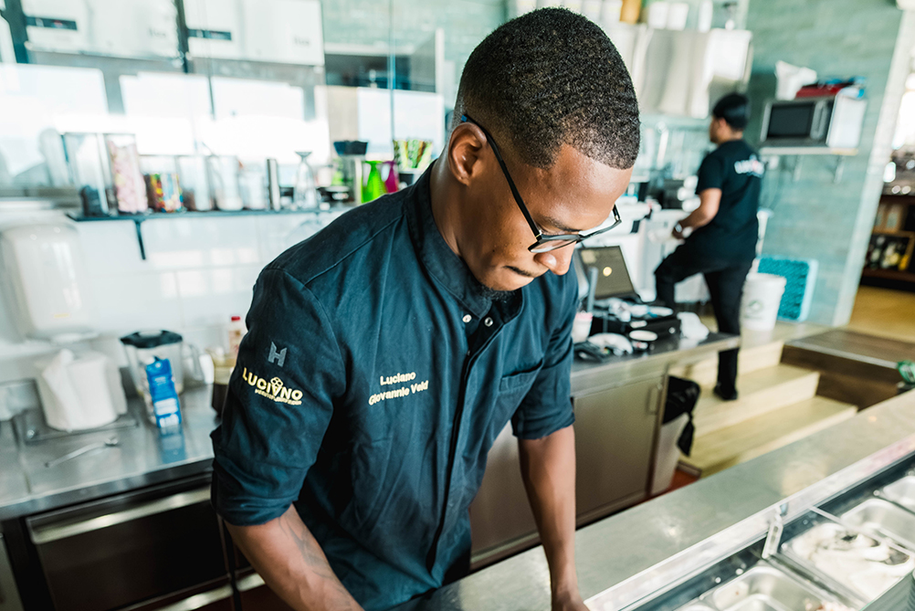 Luciano Bonaire Ice Cream